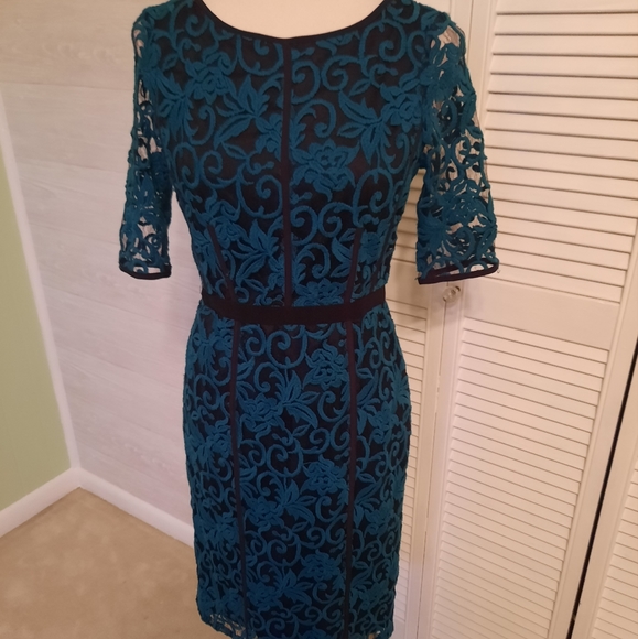 Adrianna papell lace dress sz 4 *N - Picture 4 of 8